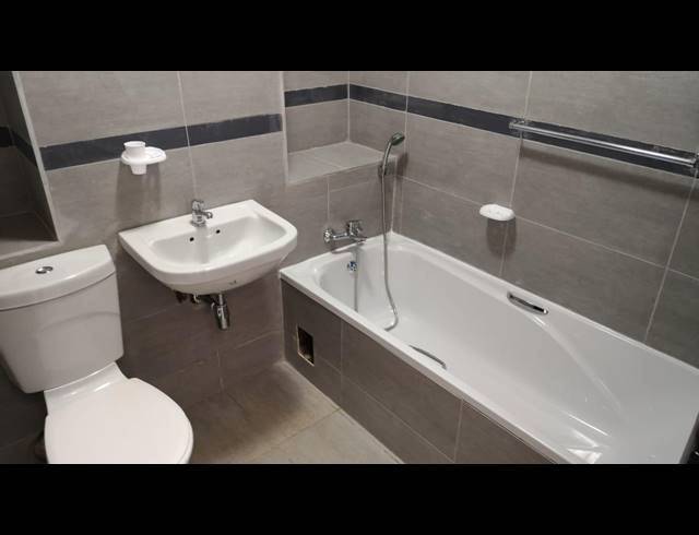 3 BEDROOM APARTMENT TO LET IN PRESTBURY